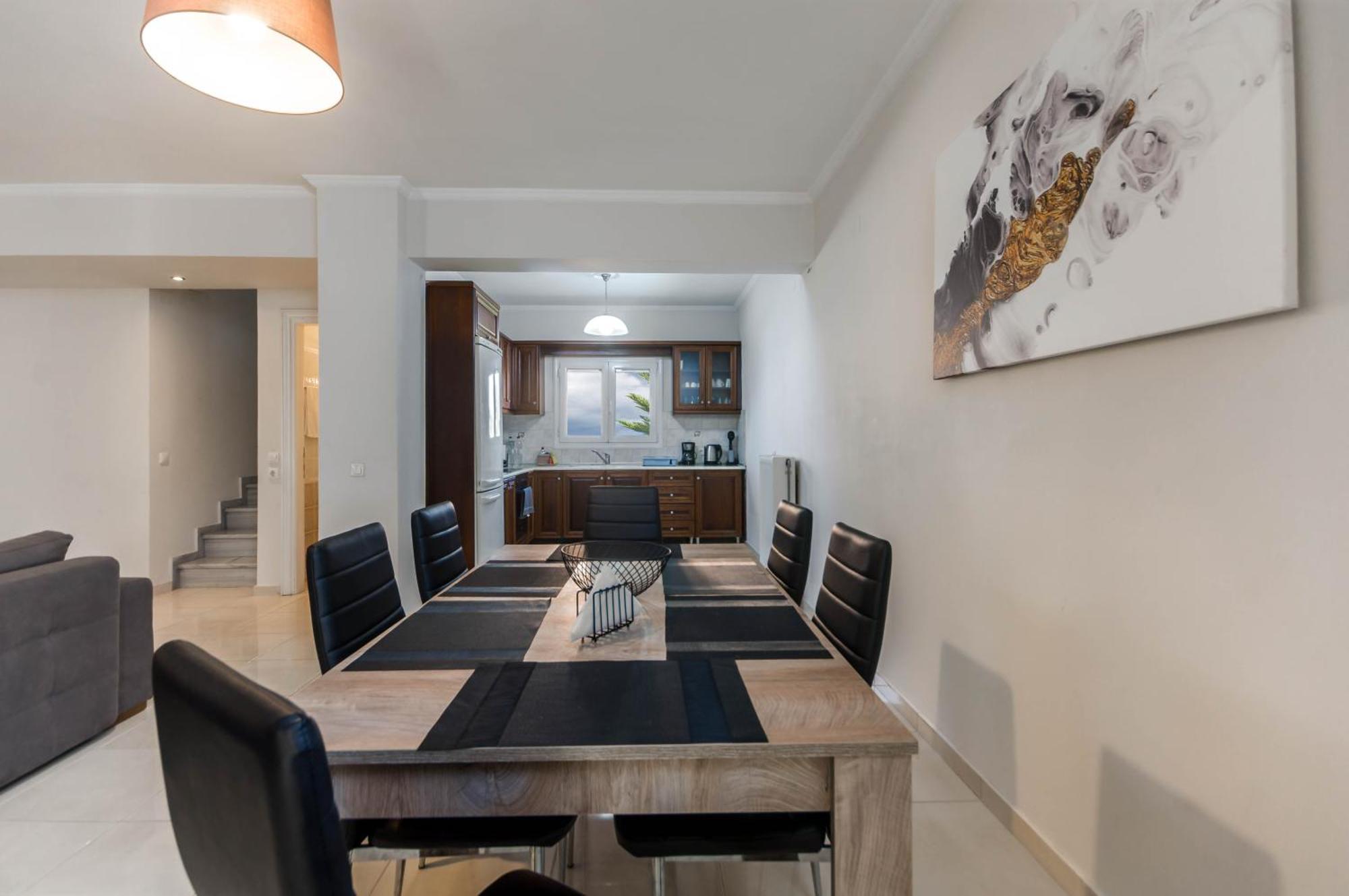 Διωροφη Μεζονετα-2Km Απο Το Κεντρο-Iliana House Apartamento Alepou Exterior foto