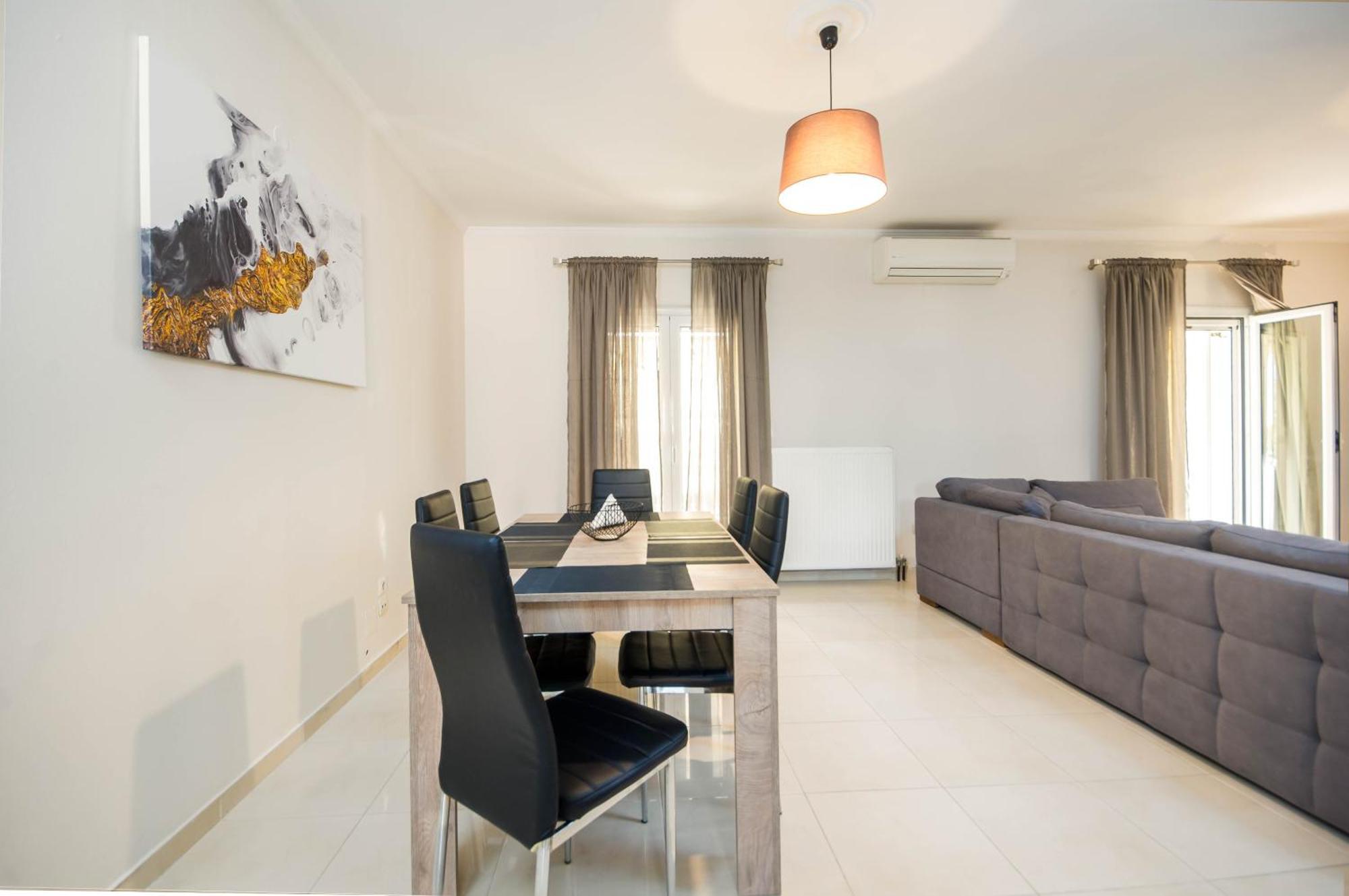 Διωροφη Μεζονετα-2Km Απο Το Κεντρο-Iliana House Apartamento Alepou Exterior foto
