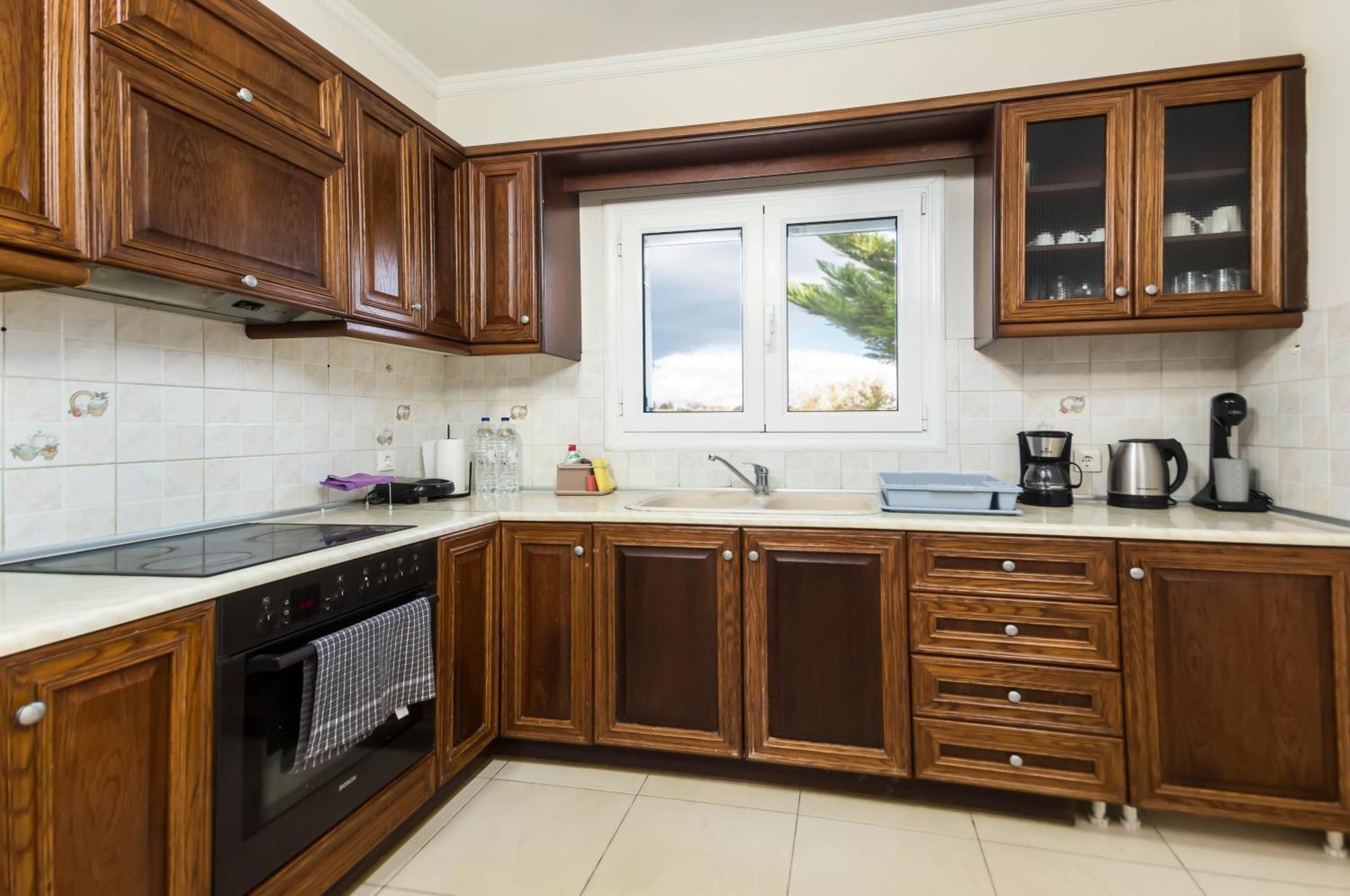 Διωροφη Μεζονετα-2Km Απο Το Κεντρο-Iliana House Apartamento Alepou Exterior foto